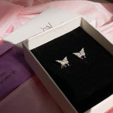 orecchino farfalla, farfalla, farfalle, animali, matrimonio, fidanzamento, festa elegante, mariposa, mariposas, animales, boda, compromiso, fiesta elegante, papillon, papillons, animaux, mariage, fiançailles, fête élégante, Schmetterling, Schmetterlinge, Tiere, Hochzeit, Verlobung, elegante Party, butterfly, butterflies, animals, wedding, engagement, elegant party,